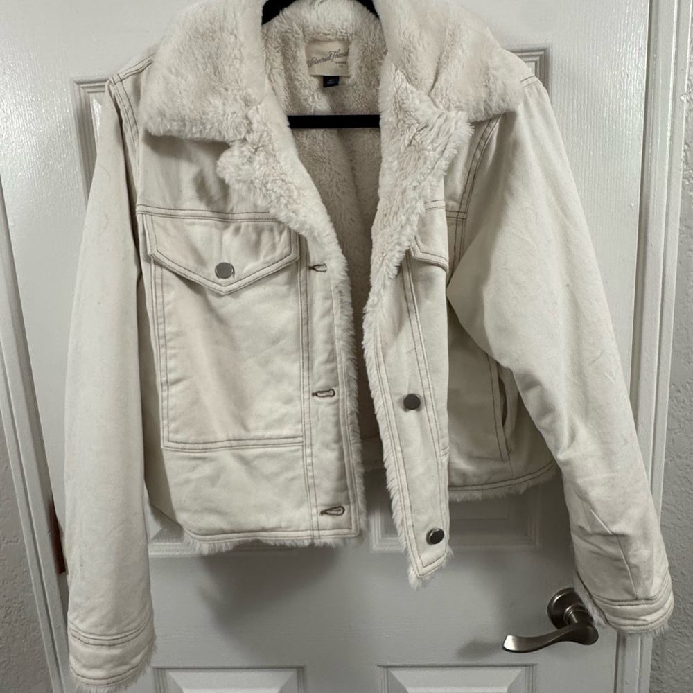 Universal Thread Cream Teddy Jacket